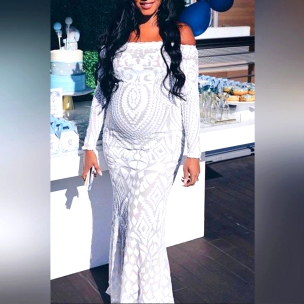 Elegant Off-Shoulder White Maxi Dress